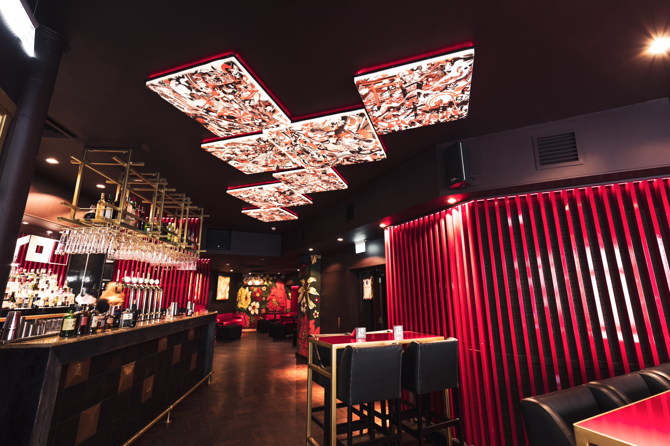 Tokyo Bar 2.jpg