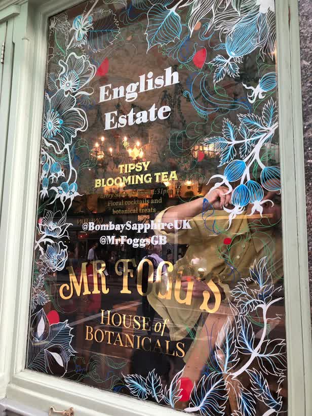 International Gin Day Installation / Mr Foggs and Bombay Sapphire