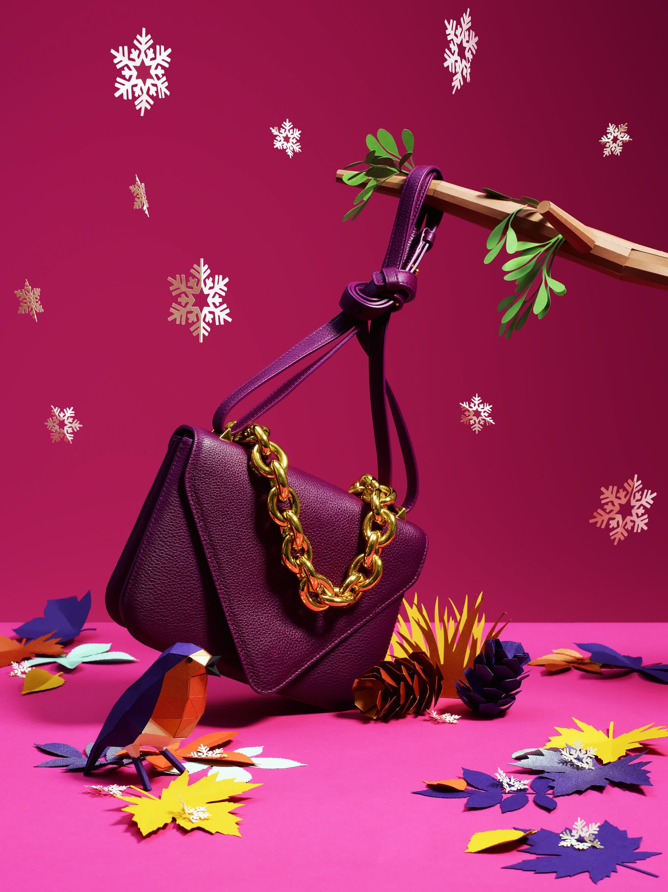 Stella Magazine Handbag.jpg