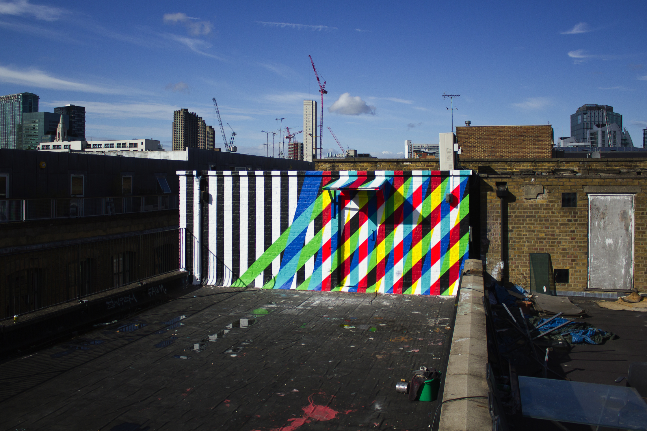 3-jealouswall01.jpg